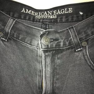 American Eagle Outfitters Mom Jean